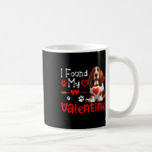 Ich fand meinen Valentine Bet Hound mit Blumen süß Kaffeetasse