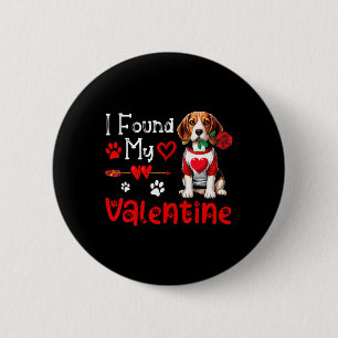Ich fand meinen Valentinstag-Beagle mit Blumen süß Button