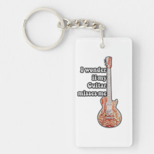 Ich frage mich, ob meine Gitarre mich vermisst. Schlüsselanhänger
