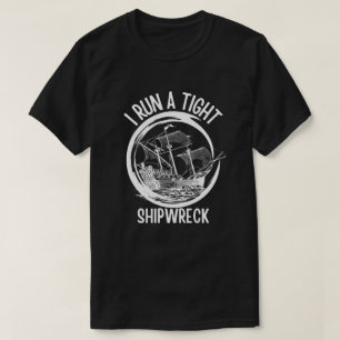 Ich führe ein scharfes Schiffswrack, führe ein eng T-Shirt