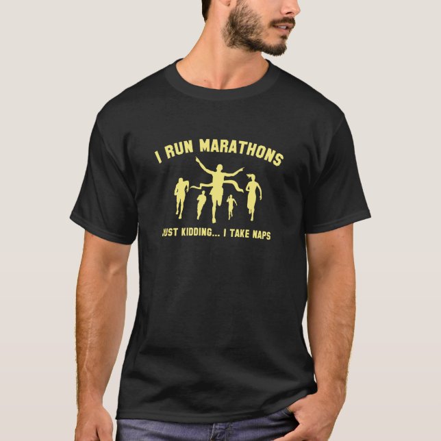 Ich führe Marathons aus T-Shirt (Vorderseite)