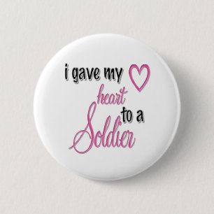 "Ich gab einem Soldaten mein Herz " Button