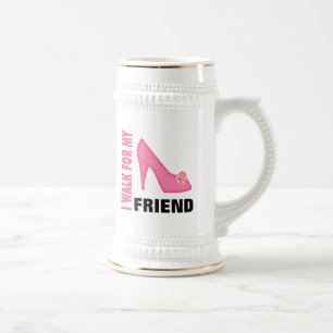 Ich gehe zu Fuß für meinen Freund Bierglas