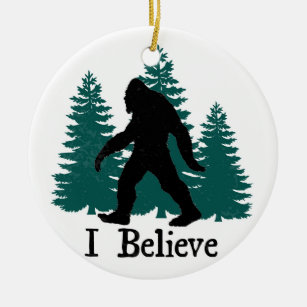 Ich glaube Bigfoot u. Bäumen Keramikornament