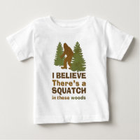 Ich glaube, es gibt ein SQUATCH in diesen Wäldern