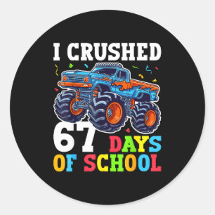 Ich habe 67 Tage Schule geschafft 67. Schultag Jun Runder Aufkleber