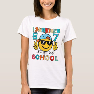 Ich habe 67 Tage Schule überlebt Lustiges 67 Meme T-Shirt