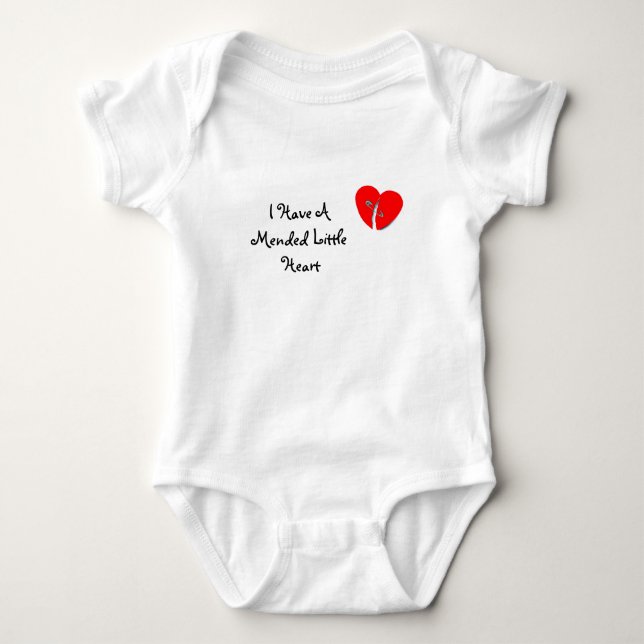 Ich habe ausgebessert wenig Herzen Baby Strampler (Vorderseite)