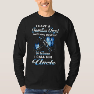 Ich habe einen Schutzengel, der im Himmel über mic T-Shirt