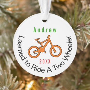 Ich habe gelernt, mein zweirädriges Orangenrad zu  Ornament