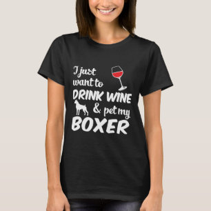 Ich habe gerade Gewollt, Wein zu trinken und meine T-Shirt