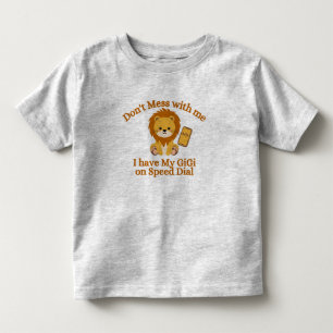 Ich habe GiGI bei Speed Dial Kleinkind T-shirt