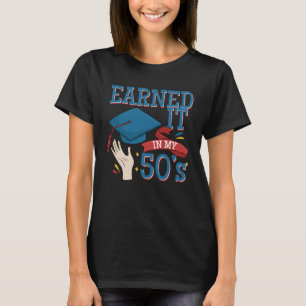 Ich habe ihn in meinen 40ern als Diplom-Inhaber er T-Shirt