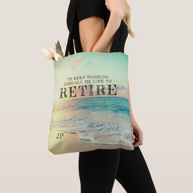 Ich habe mein ganzes Leben lang hart gearbeitet, u Tasche (Von Nahem)