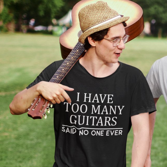 Ich habe zu viele Guitar Player Funny Guitarist Ge T-Shirt (Von Creator hochgeladen)