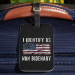 Ich identifiziere mich als nicht-bidenare Patriot- Gepäckanhänger<br><div class="desc">Ich identifiziere mich als nicht-bidenarisches Patriot-amerikanisches Flag am 4. Juli</div>