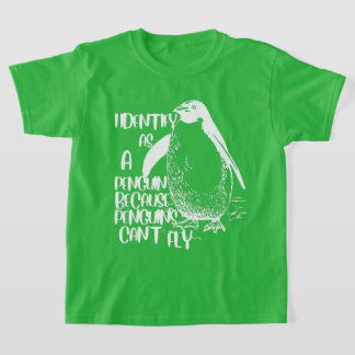 Ich identifiziere mich als Pinguin, weil Pinguine T-Shirt