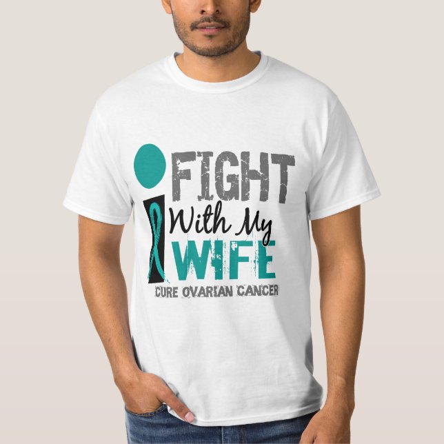 Ich kämpfe mit meinem Ehefrau-Eierstockkrebs T-Shirt (Vorderseite)