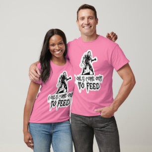 Ich komme nur raus, um Zombie Füttern T-Shirt