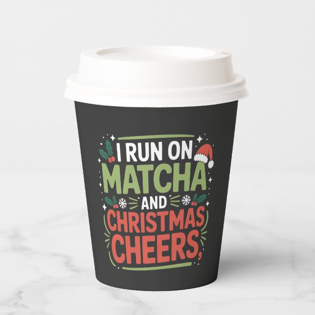 Ich laufe auf Matcha und Weihnachten heiße grünes  Pappbecher (Vorderseite)