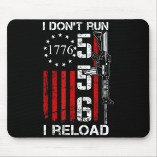Ich laufe nicht, ich lade nach - USA-Gewehrflagge Mousepad