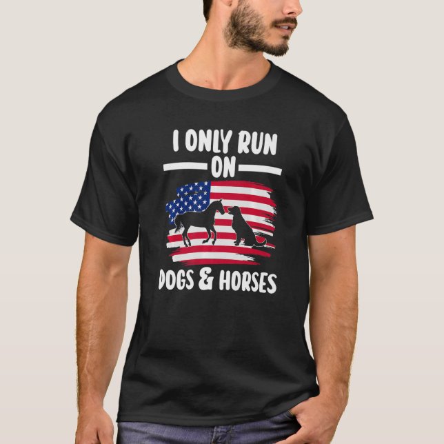 Ich laufe nur auf Hunden & Pferden Reitsport Premi T-Shirt (Vorderseite)