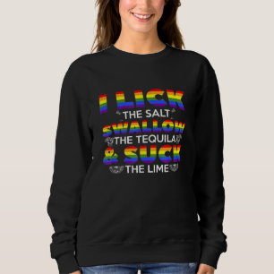 Ich lecken die Salzschlucken den Tequila, der für  Sweatshirt
