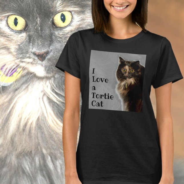 Ich Liebe eine Tortie Cat T-Shirt (Von Creator hochgeladen)