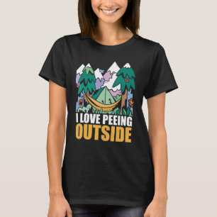 Ich liebe es, draußen zu pinkeln  Retro Camping Wa T-Shirt