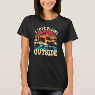 Ich liebe es, draußen zu pinkeln Retro Camping Wan T-Shirt