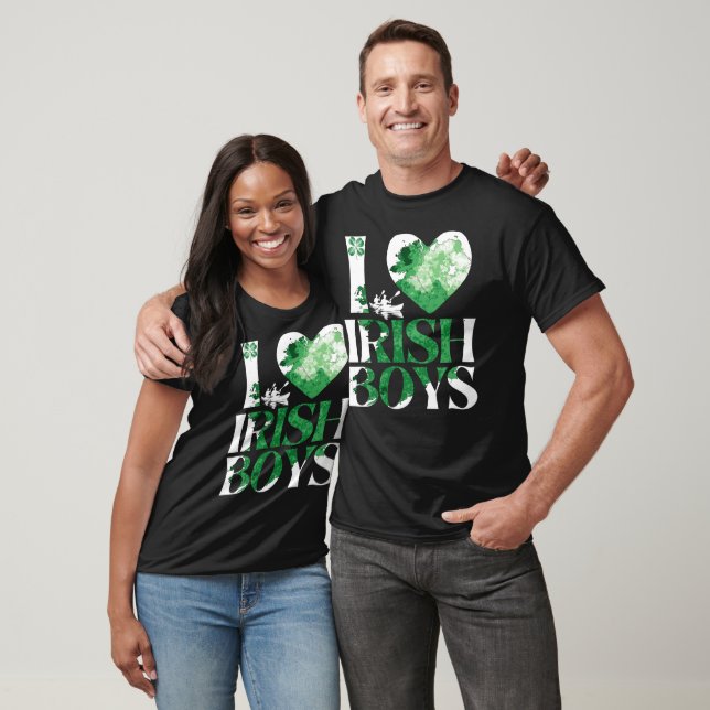 Ich Liebe irische Jungs, St. Patrick's Day 2025 T-Shirt (Unisex)