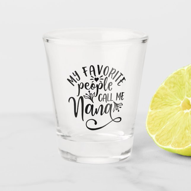 Ich Liebe ist Oma Schnapsglas (Vorderseite)