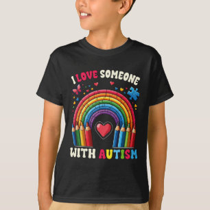 Ich Liebe jemanden mit Autismus Bewusstsein Crayon T-Shirt