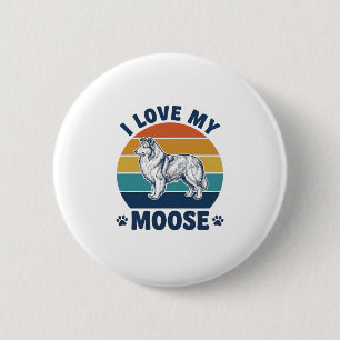 Ich liebe mein Elchhund Retro-Gravurdesign_1 Button