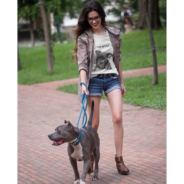 Ich Liebe mein Hund Pitbull T-Shirt (Von Creator hochgeladen)