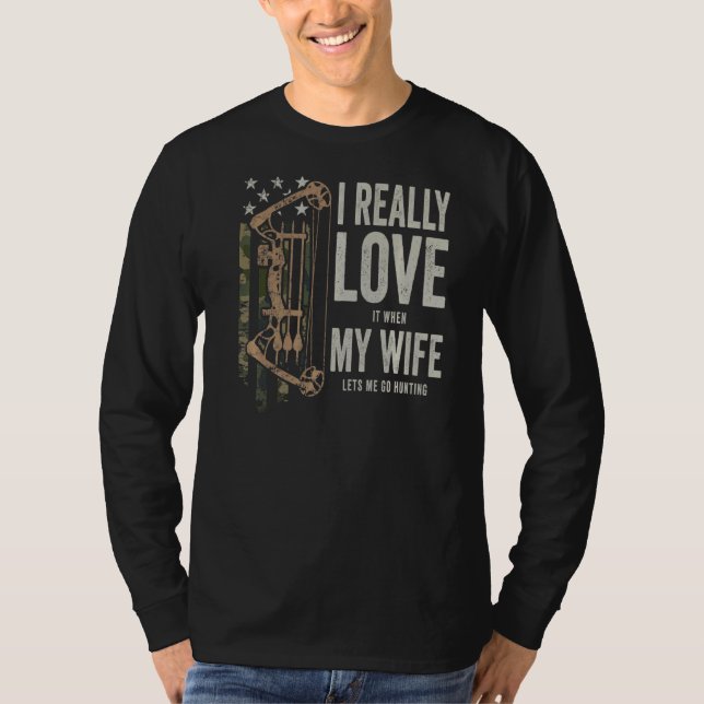 Ich Liebe meine Ehefrau Mens Deer Junting Bowhunti T-Shirt (Vorderseite)