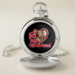Ich Liebe meine Freundin Custom Taschenuhr<br><div class="desc">Suchen Sie ein einzigartiges und persönliches Geschenk für Ihren Freund? Sehen Sie nicht weiter als unsere I Liebe My Girlfriend Custom Foto Design! Laden Sie ein Foto hoch, um ein einmaliges Geschenk zu erstellen, das er Liebe geben wird. Es ist ein perfektes Geschenk für Geburtstage, Valentinstag, Jubiläen oder jeden besondere...</div>