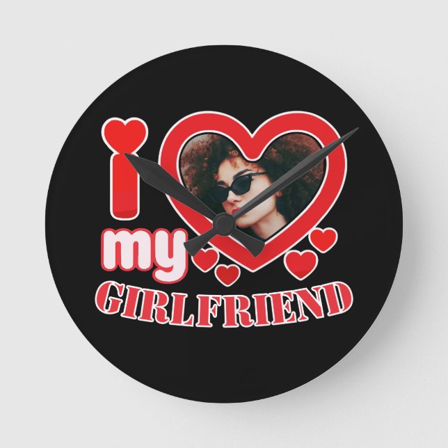 Ich Liebe Meine Freundin Personalisiert Runde Wanduhr (Vorderseite)