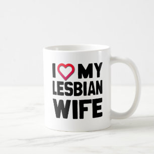 ICH LIEBE MEINE LESBISCHE FRAU -.png Kaffeetasse