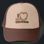 Ich Liebe meinen GIRLFRIEND Trucker Hut  Truckerkappe<br><div class="desc">niedlicher und blubbly Schriftart,  der "I Liebe My GIRLFRIEND" mit einem großen Herz sagt,  mit dem Sie Ihr Bild einfügen können In y2k Stil und die Farben braun & hellrosa</div>