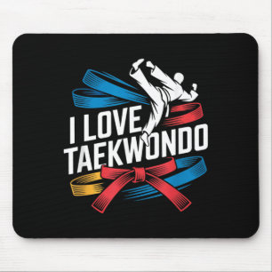 Ich liebe Taekwondo bunter Gürtel Kämpfer Mousepad