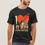 Ich Liebe, wenn meine Ehefrau Lasse mir kaufen meh T-Shirt<br><div class="desc">Ich Liebe,  wenn meine Ehefrau Lasse mir kaufen mehr Gitarren Gitarrist 1.</div>