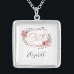Ich mache Crew Rosa Blütenrot Rosa Blume Grüne Versilberte Kette<br><div class="desc">Personalisieren Sie diese silberne Platte Halskette und machen Sie ein großartiges Geschenk für Ihr Brautparty. Ich mache Crew Sprichwort mit rosa Blume und Rahmen.</div>