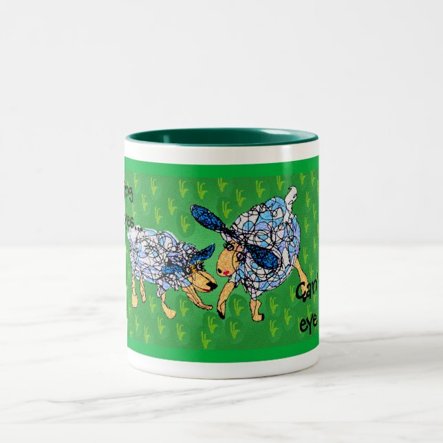 Ich mache Schafaugen.... Zweifarbige Tasse (Mittel)