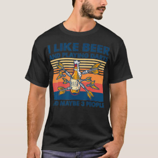 Ich mag Bier und spiele Darts und vielleicht 3 Leu T-Shirt