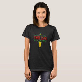 Ich mag gerade lächeln und lächele bin mein T-Shirt