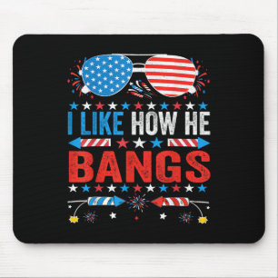 Ich mag, wie er lustige Feuerwerke zum 4. Juli zün Mousepad