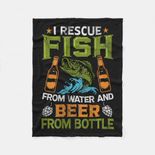 Ich rette Fische aus Wasser und Bier aus Flaschen Fleecedecke