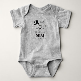 Ich sage, ich glaube, ich habe Shat auf meinen Pan Baby Strampler