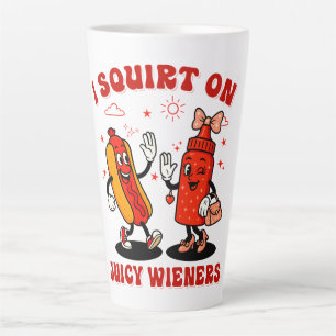 Ich schneide auf saftigen Dackeln Erwachsenen Humo Milchtasse